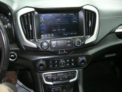 2022 GMC Terrain SLT