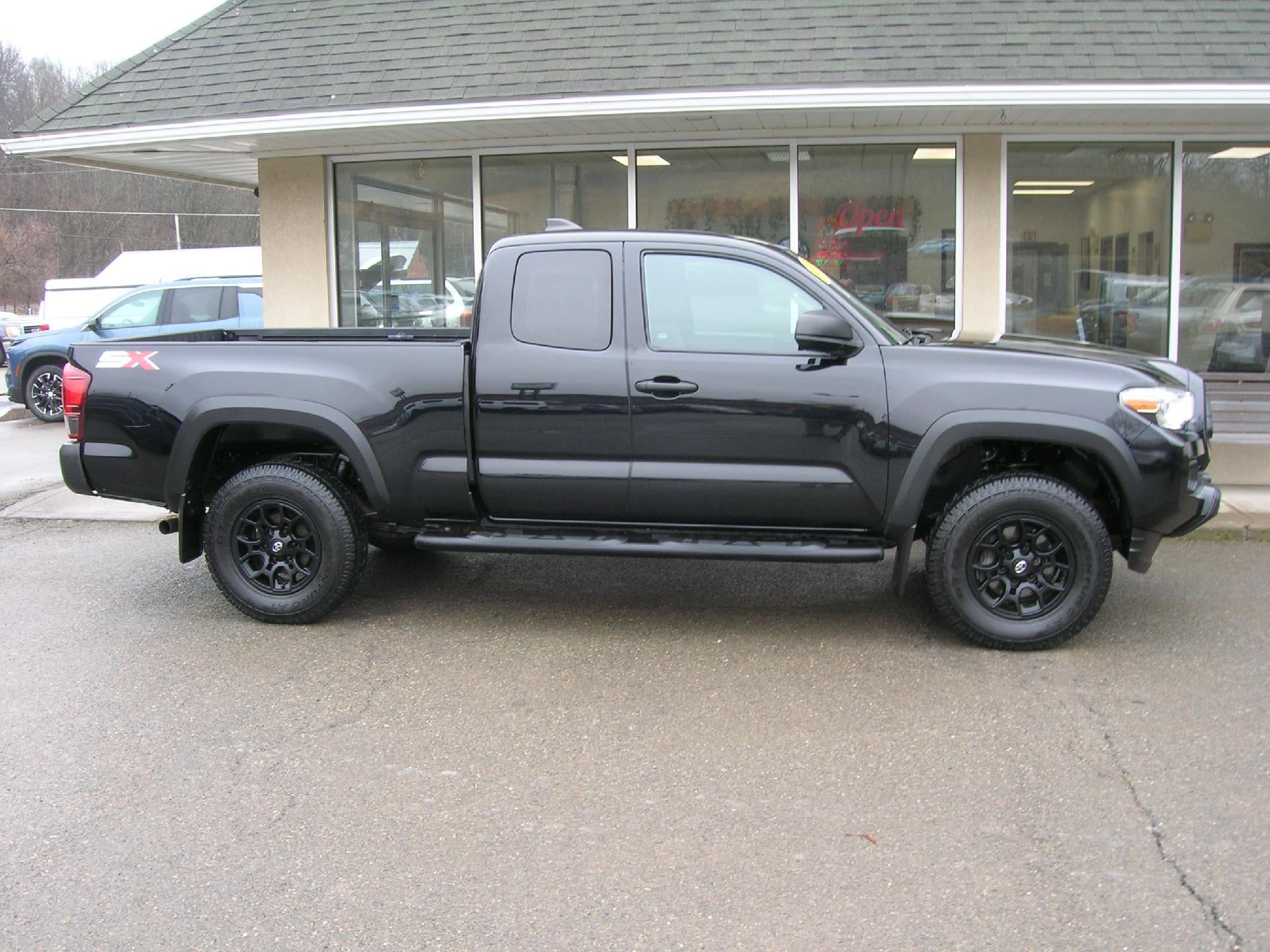 2021 Toyota Tacoma 4WD SR