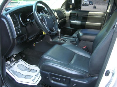 2019 Toyota Sequoia SR5
