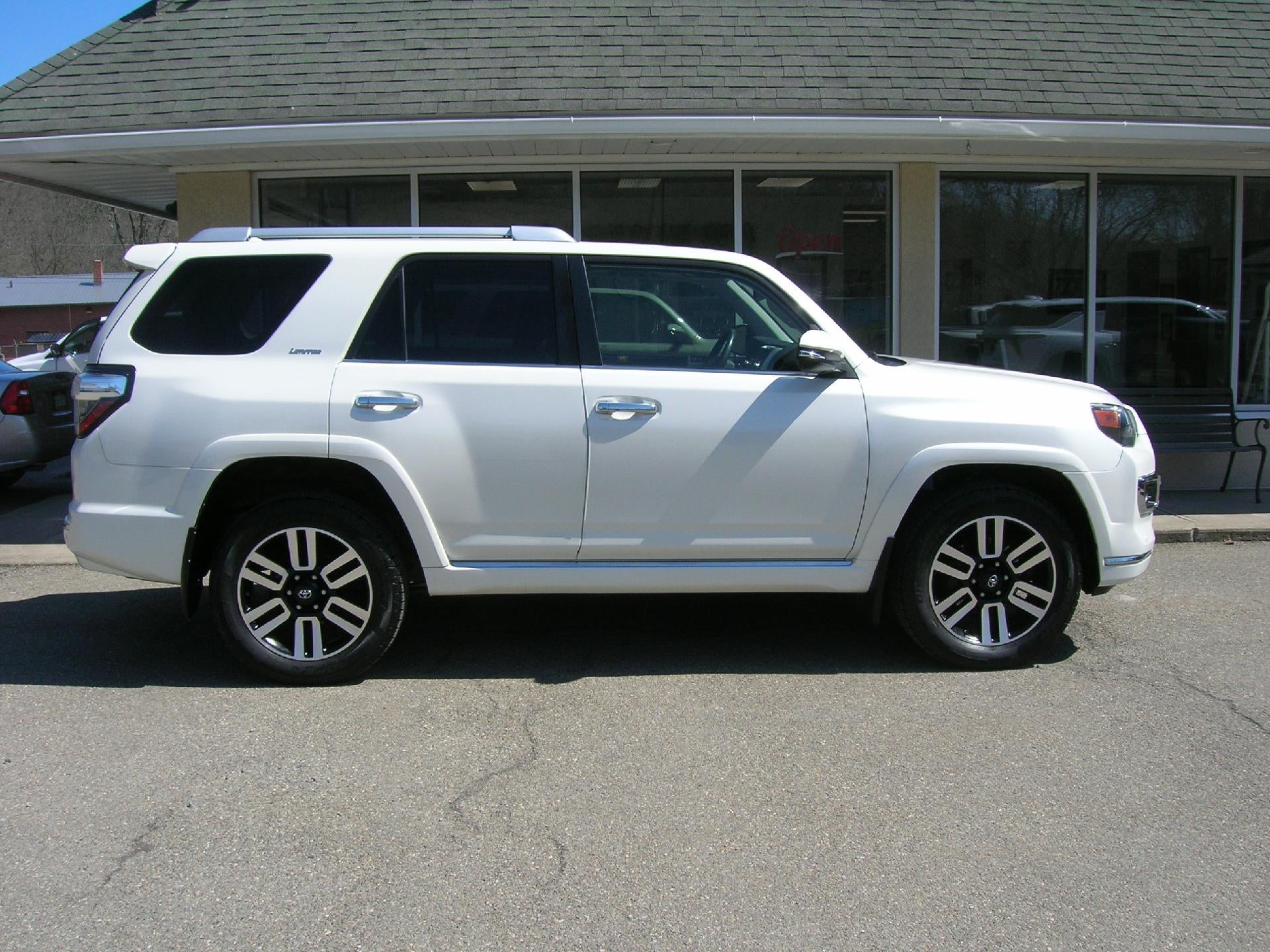 2018 Toyota 4Runner SR5