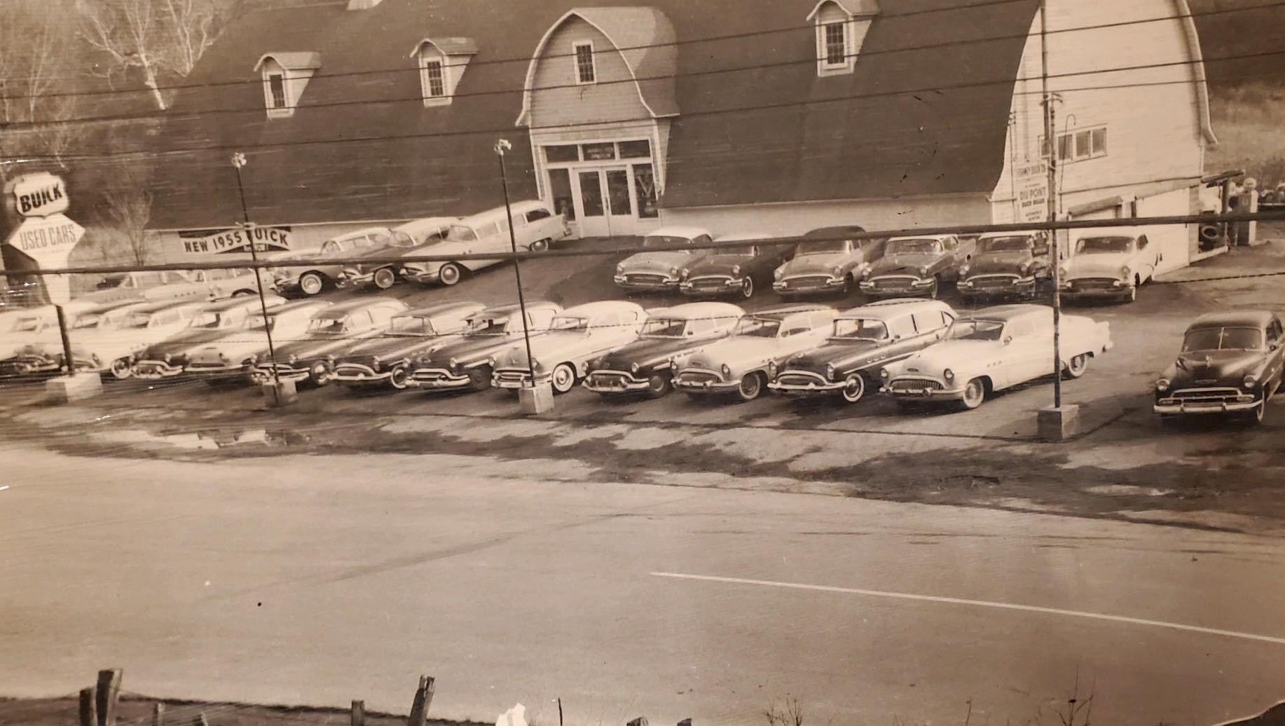 Old picture of the Eighmey Chevrolet dealership